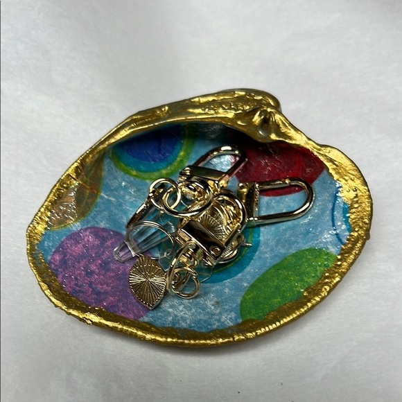 Hand Crafted Decoupage Decorative Shell Trinket Dish - Picture 5 of 10